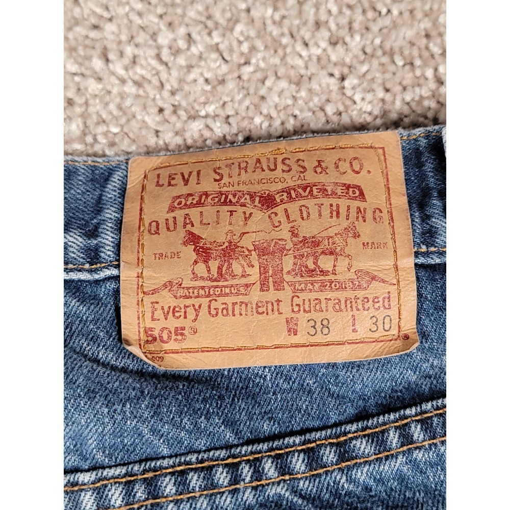 Vintage Levis Jeans Mens 36x29* Blue Denim 505 Straight Medium Wash Made In USA - Picture 7 of 16